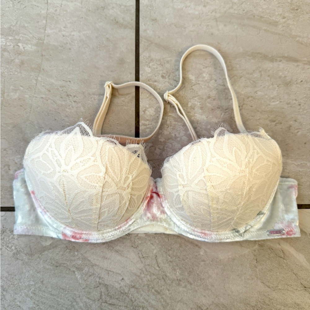 White lace, balcony bra, size 32C Victoria’s Secret PINK